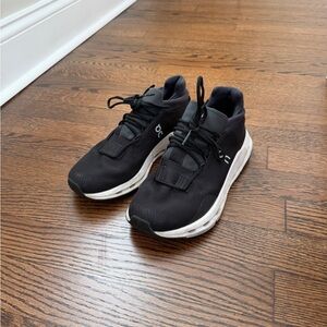 On Running Women’s Black Athletic Shoes